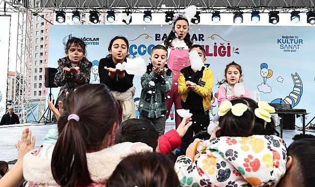 “Bağcılar’da karnaval tadında Çocuk Şenliği”