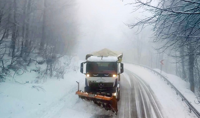 Kocaeli’de gece gündüz yollar açık
