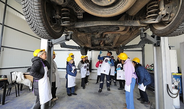 Muğlalı Kadınlar Taşıtların Ustası Oluyor