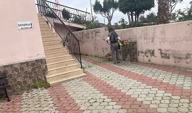 Bayram öncesi camilerde temizlik çalışmaları