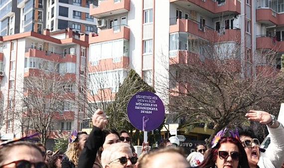 Nilüferli kadınlar, 8 Mart’ta adalet ve eşitlik için yürüdü
