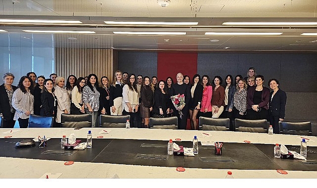Polisan Holding, Kadınlar Günü’nde  strateji danışmanı Suzan Bayazıt’ı ağırladı