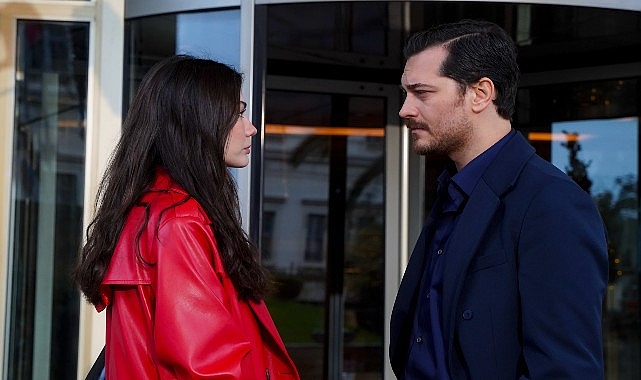 Eşref Rüya Dizisinin Yeni Bölümleri Kanal D’de Yayınlandıktan Bir Gün Sonra Prime Video’da