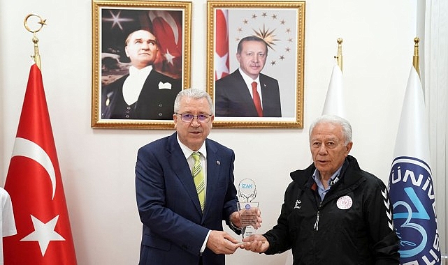 Rektör Prof. Dr. Budak, “Sporun ve sporcunun her daim yanındayız”