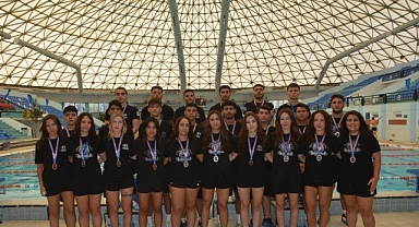 EÜ Spor Kulübü Sualtı Ragbisi Takımı başarıya doymuyor