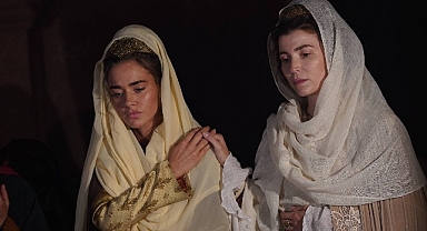 ‘Mevlana: Mest-i Aşk’ kostümleri için 2500 metre kumaş kullanıldı