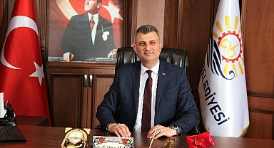 Başkan Sezer, “24 Kasım Öğretmenler Günü Kutlu Olsun”