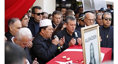 Manisa’nın ilk kadın belediye başkanı Gülşah Durbay son yolculuğuna uğurlanıyor